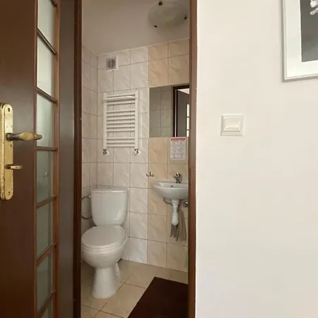 Trzynastka בית אירוח אוסטרוני מורסקי