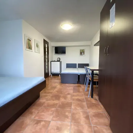 Trzynastka בית אירוח *