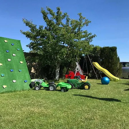 Trzynastka בית אירוח *